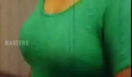 I fuck her hồng japan khong che từ đằng sau