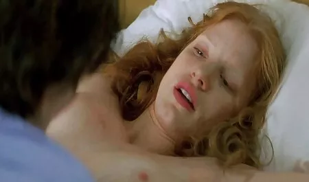Các cô dâu phim sex nhật bản gái xinh không che nhân chứng tại đám cưới.