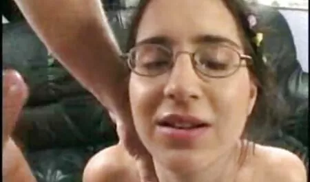 Trong Ksyusha một chút khó phim sex nhật bản không che khăn trêu