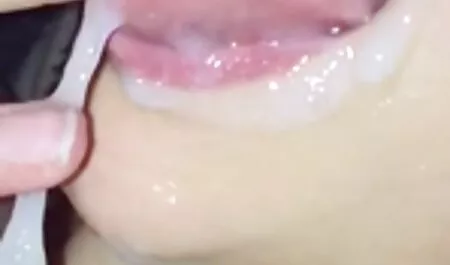 Vợ phim sex khong che nhật bản đi dạo trong quần lót